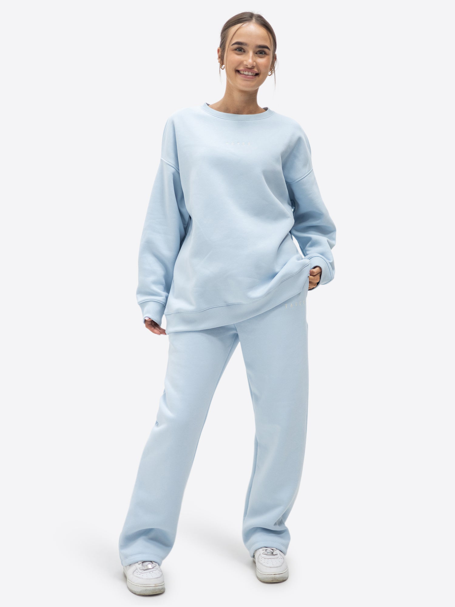 Jogginghose wide leg – Hellblau
