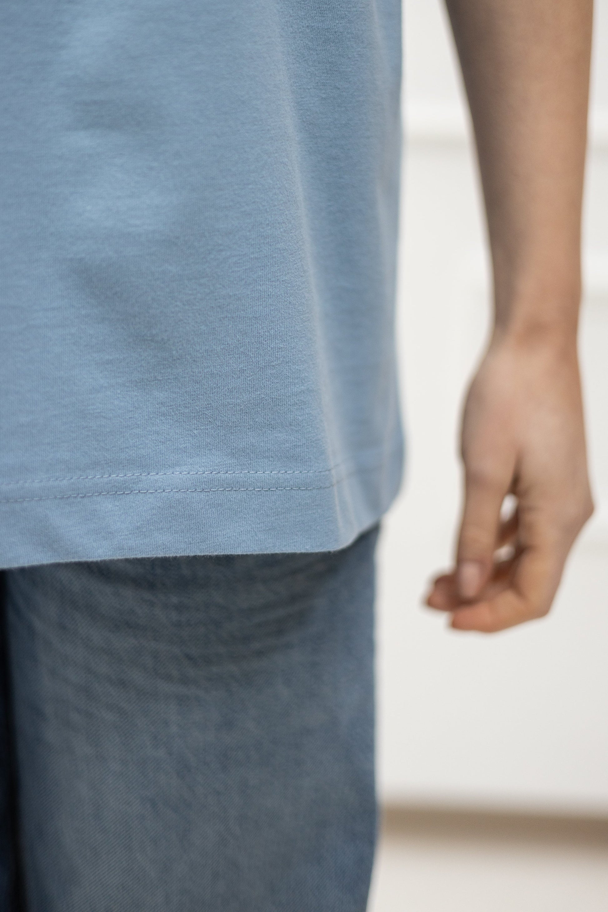 Soft Touch T-Shirt "Heart flower" – Dusty Blue