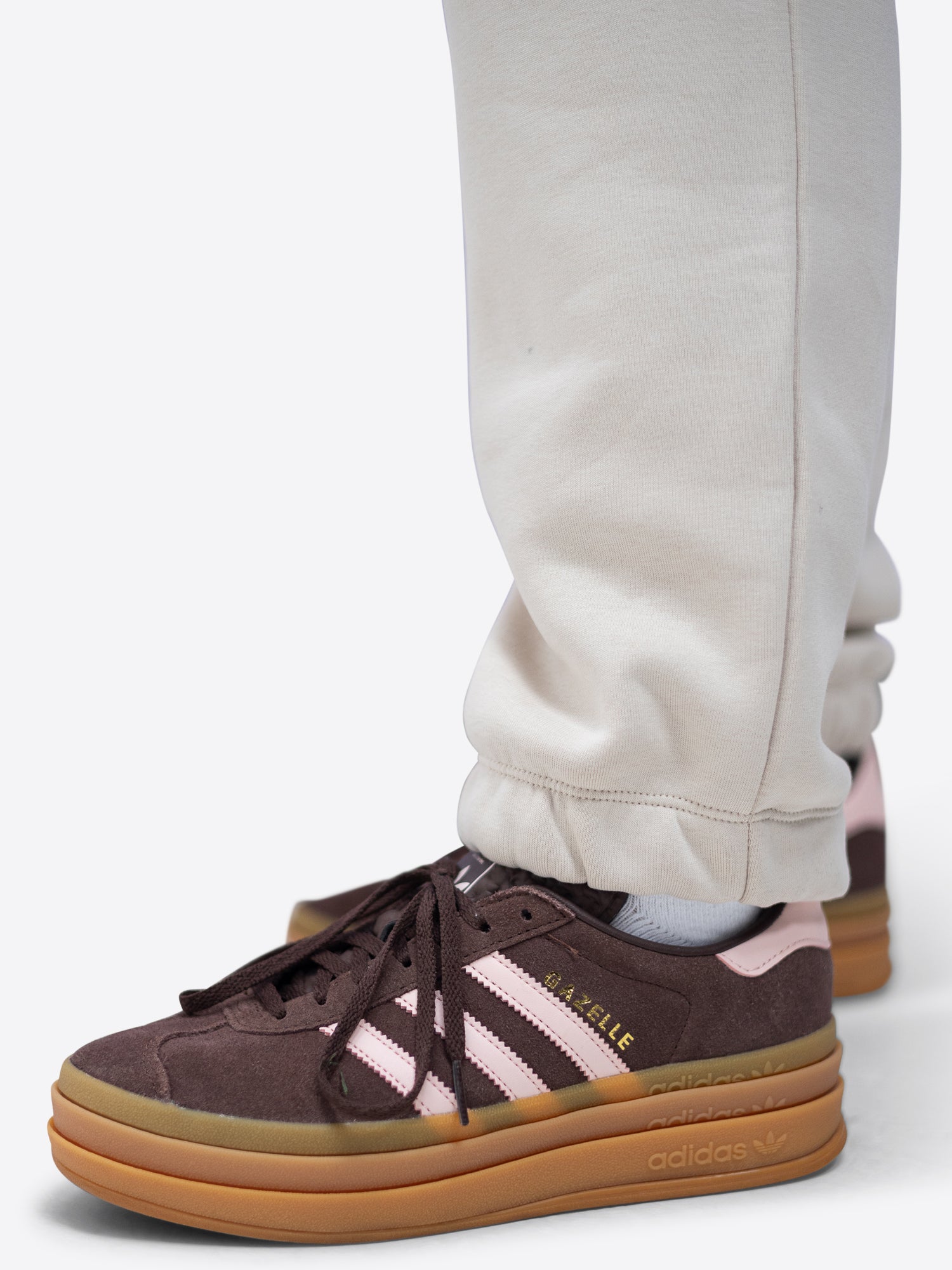 Jogginghose tight leg – Beige