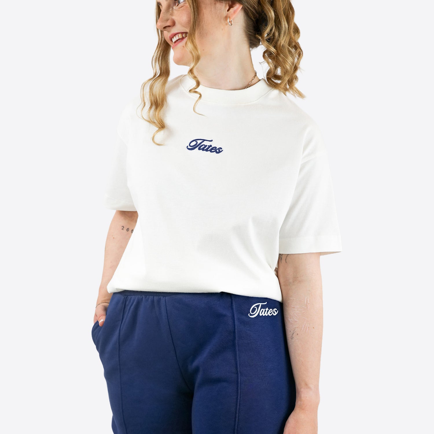 Light Jogginghose kurz mit Biese – Navy