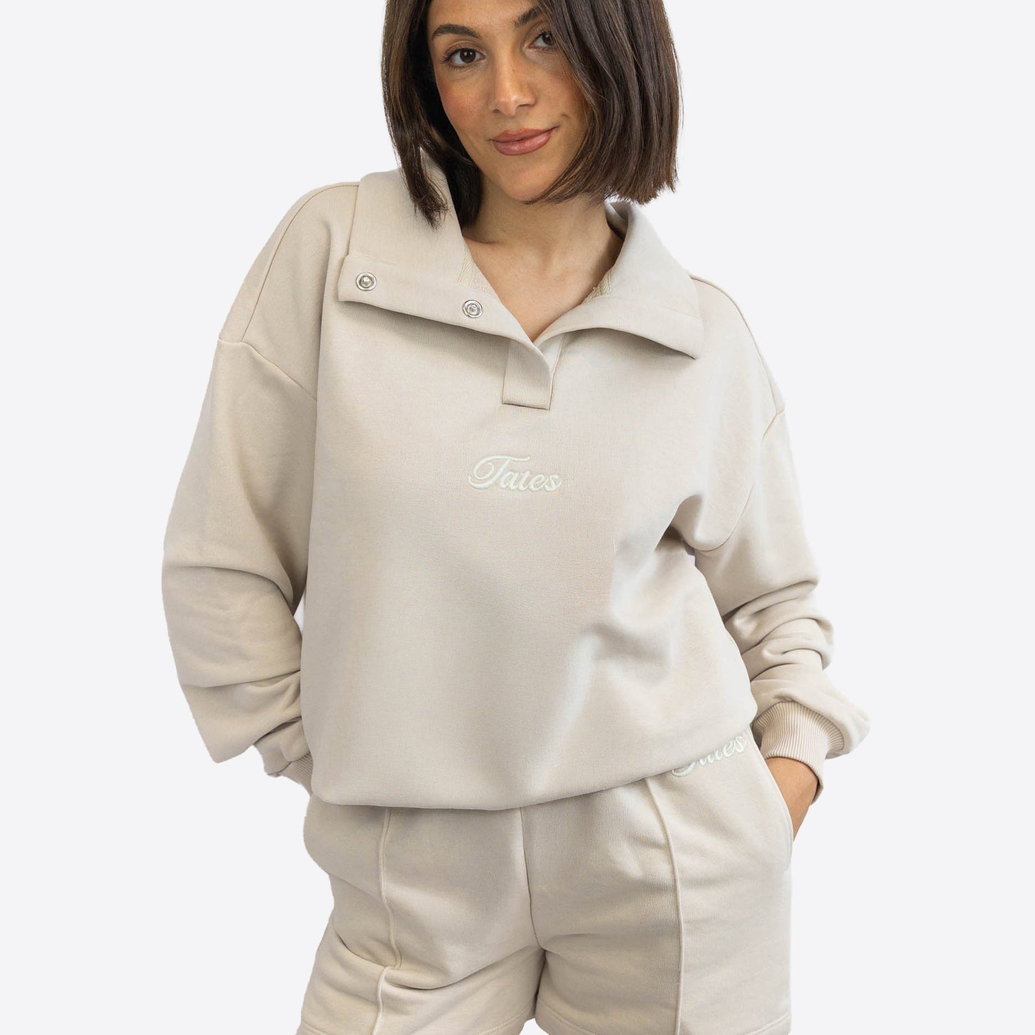 Light Jogginghose kurz mit Biese – Beige