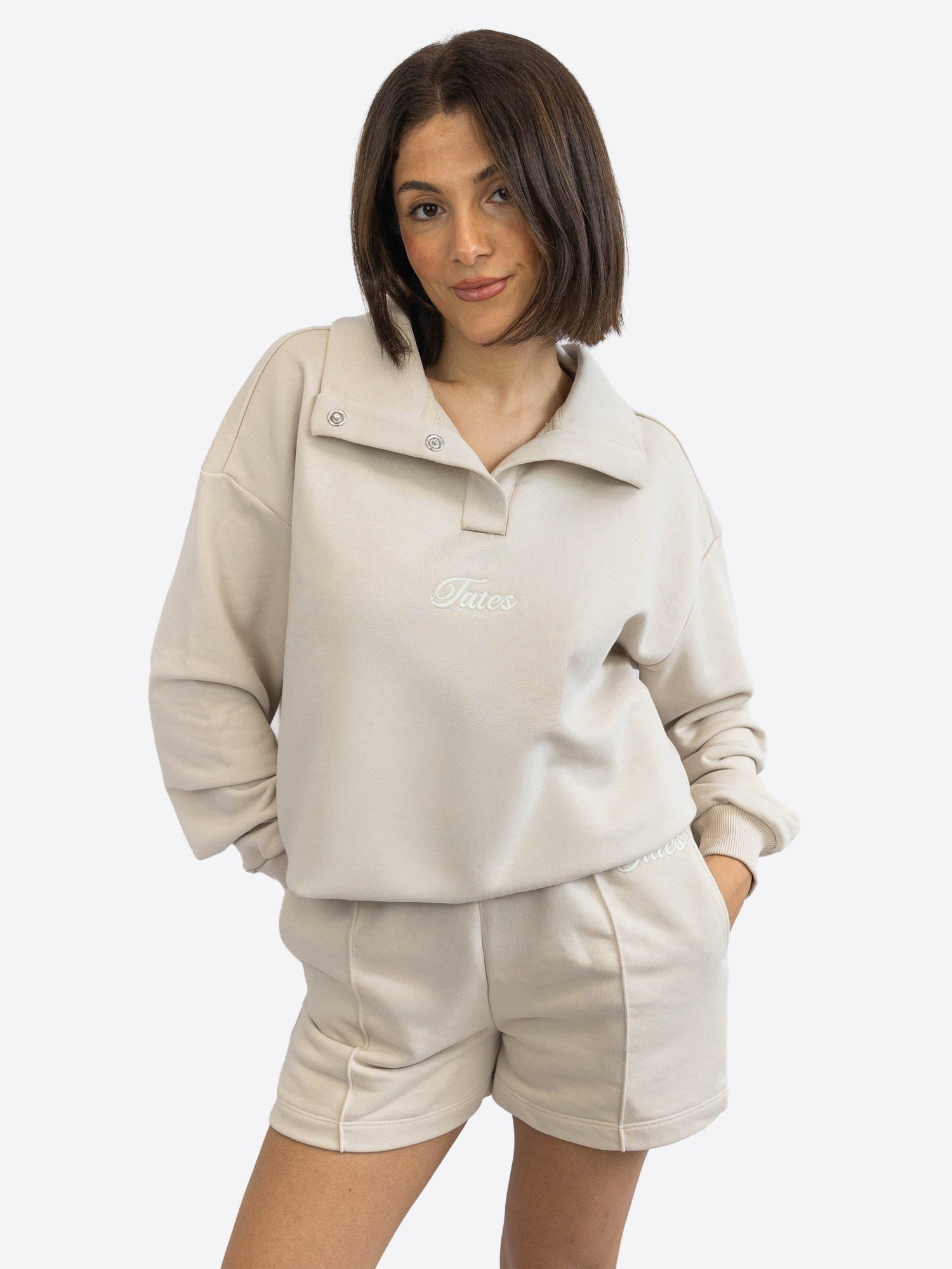 Light Jogginghose kurz mit Biese – Beige