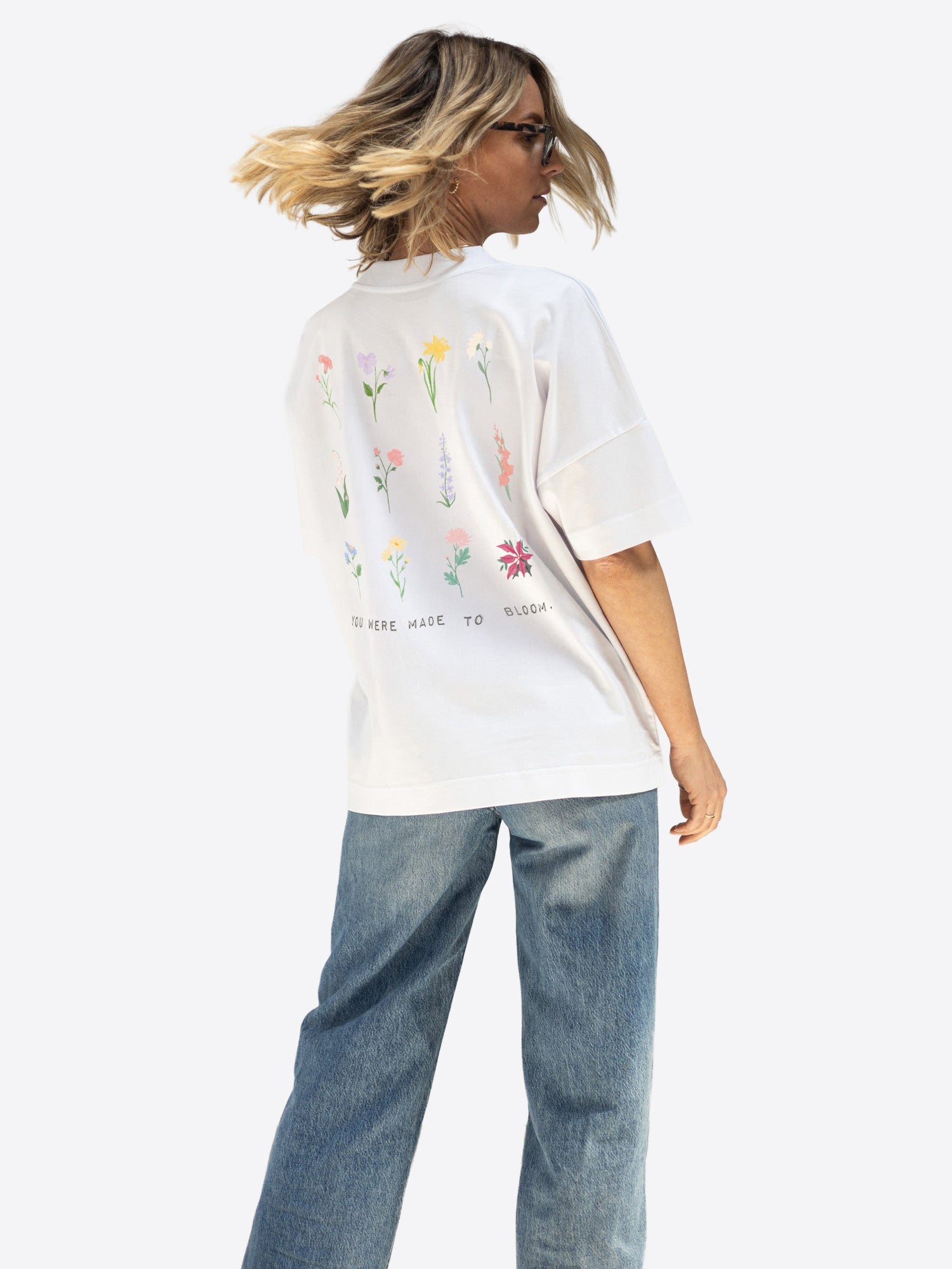 T-Shirt (Oversized) "Birthflowers"