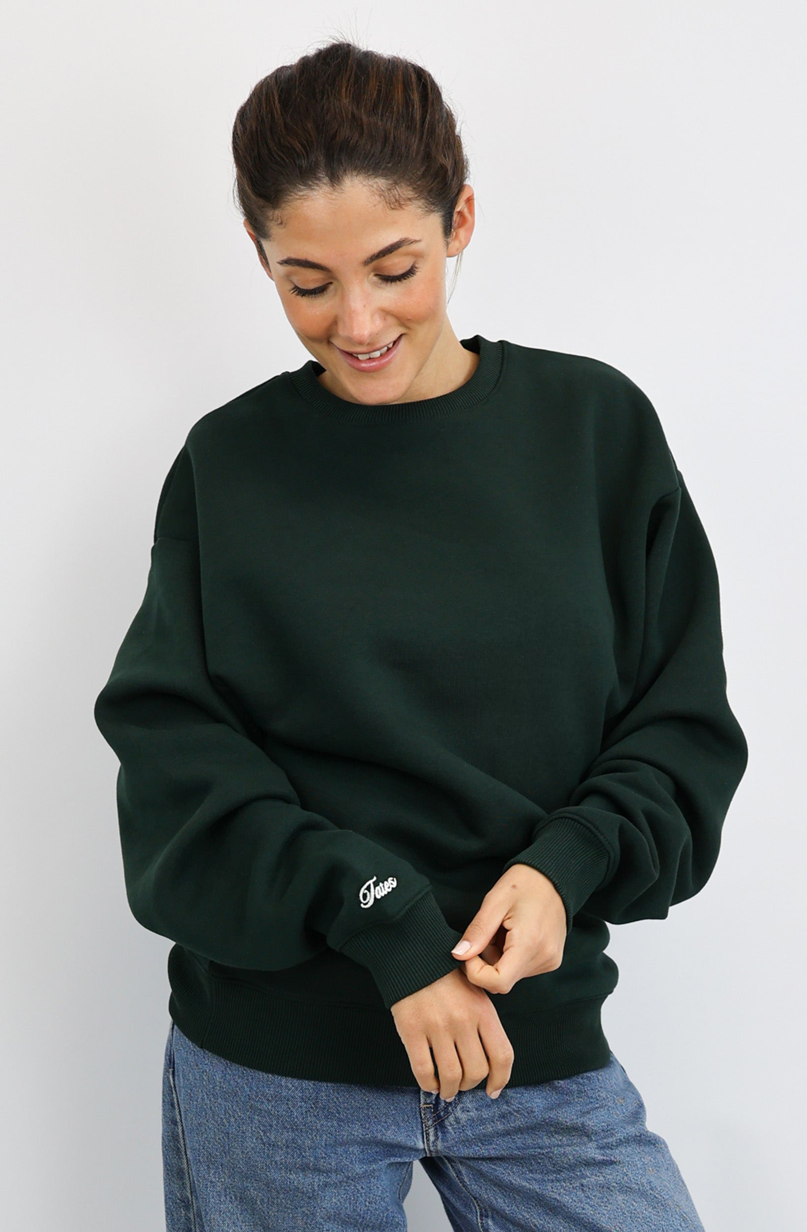 Original Regular Waistband Sweater "Happy Holidays" – Pine Green