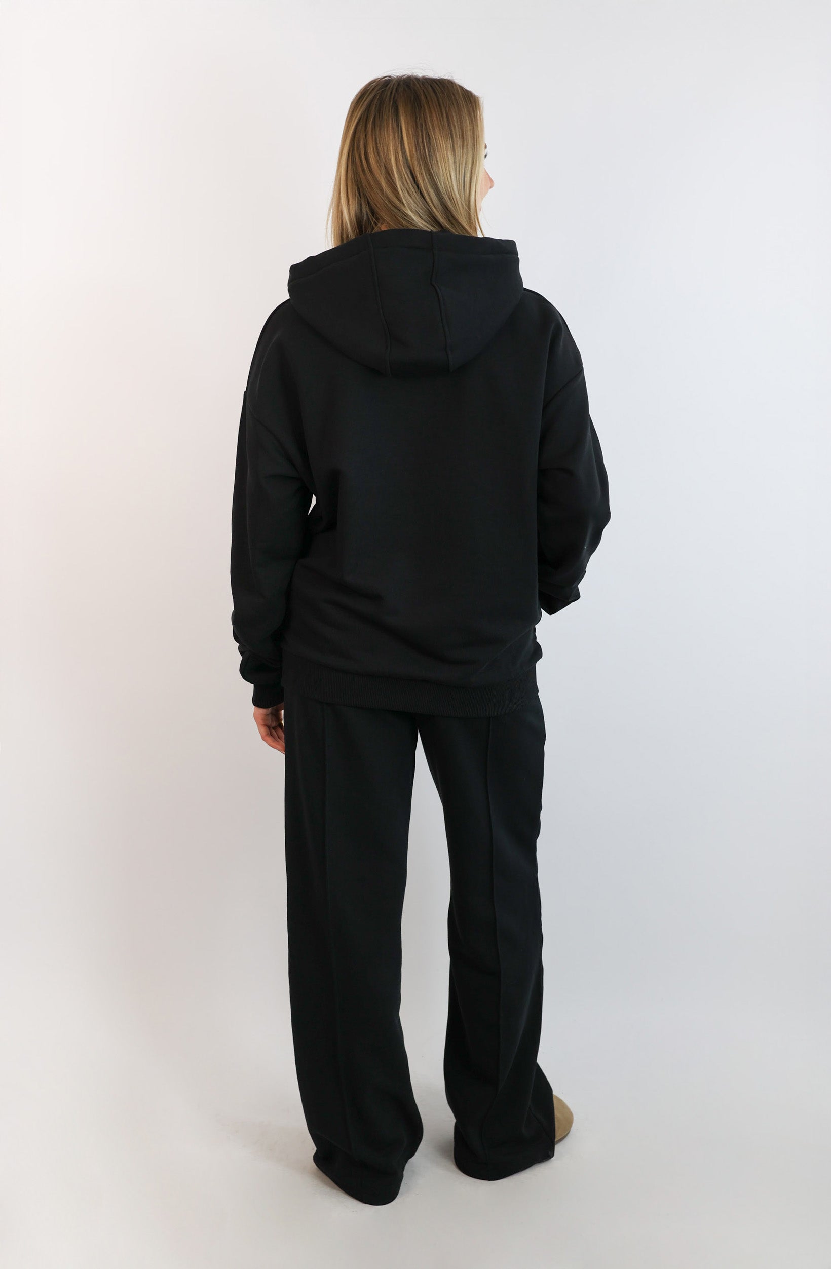 Light Regular Waistband Hoodie – Schwarz