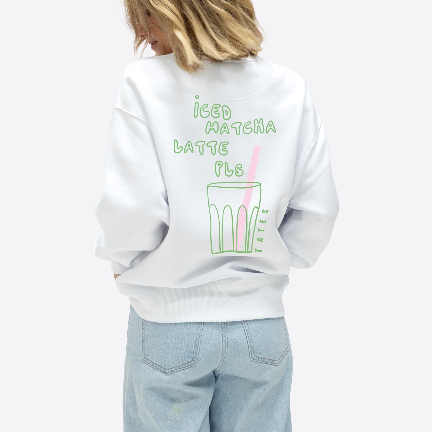 Sweater (Oversized) "Iced matcha latte pls" – White