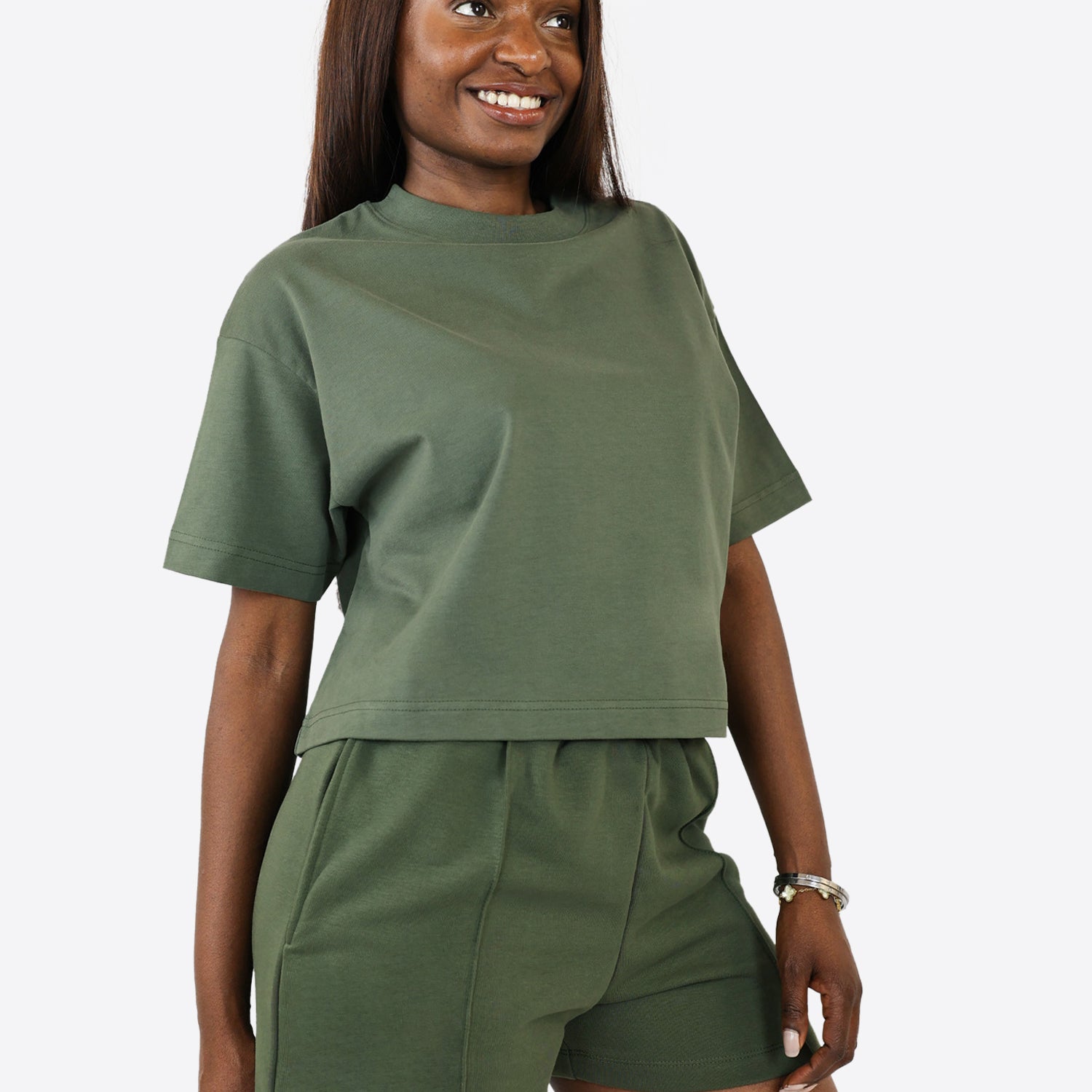 Light Jogginghose kurz mit Biese – Olive
