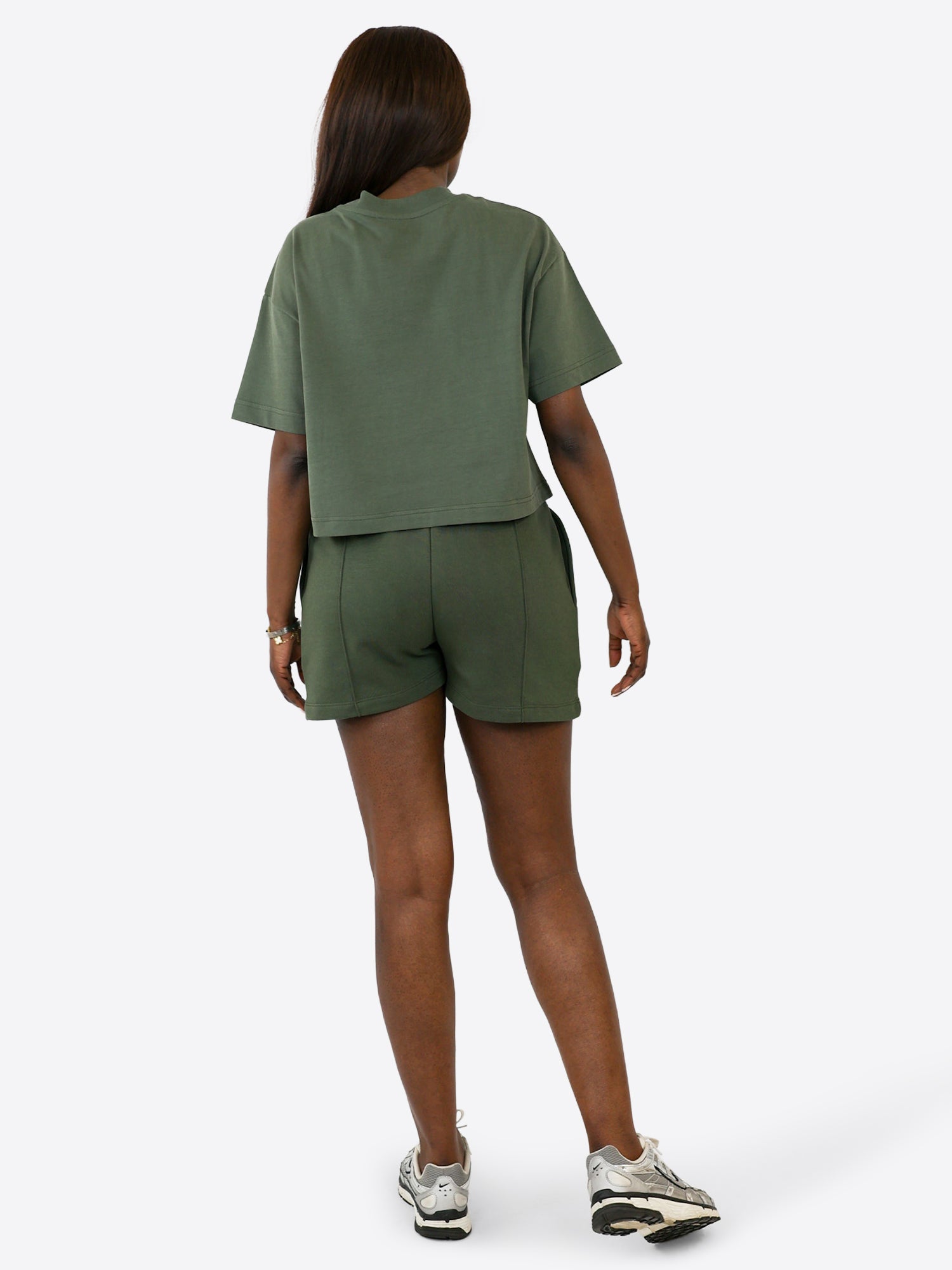 Light Jogginghose kurz mit Biese – Olive