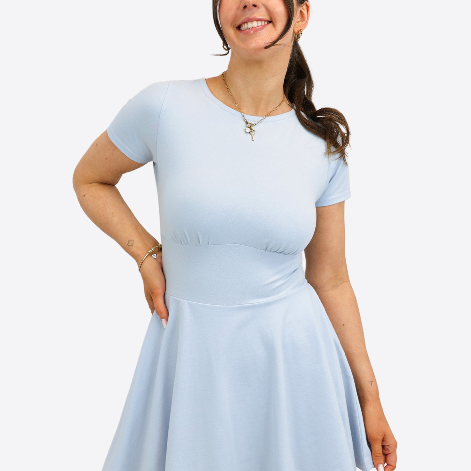Kurzes Skort Kleid – Hellblau