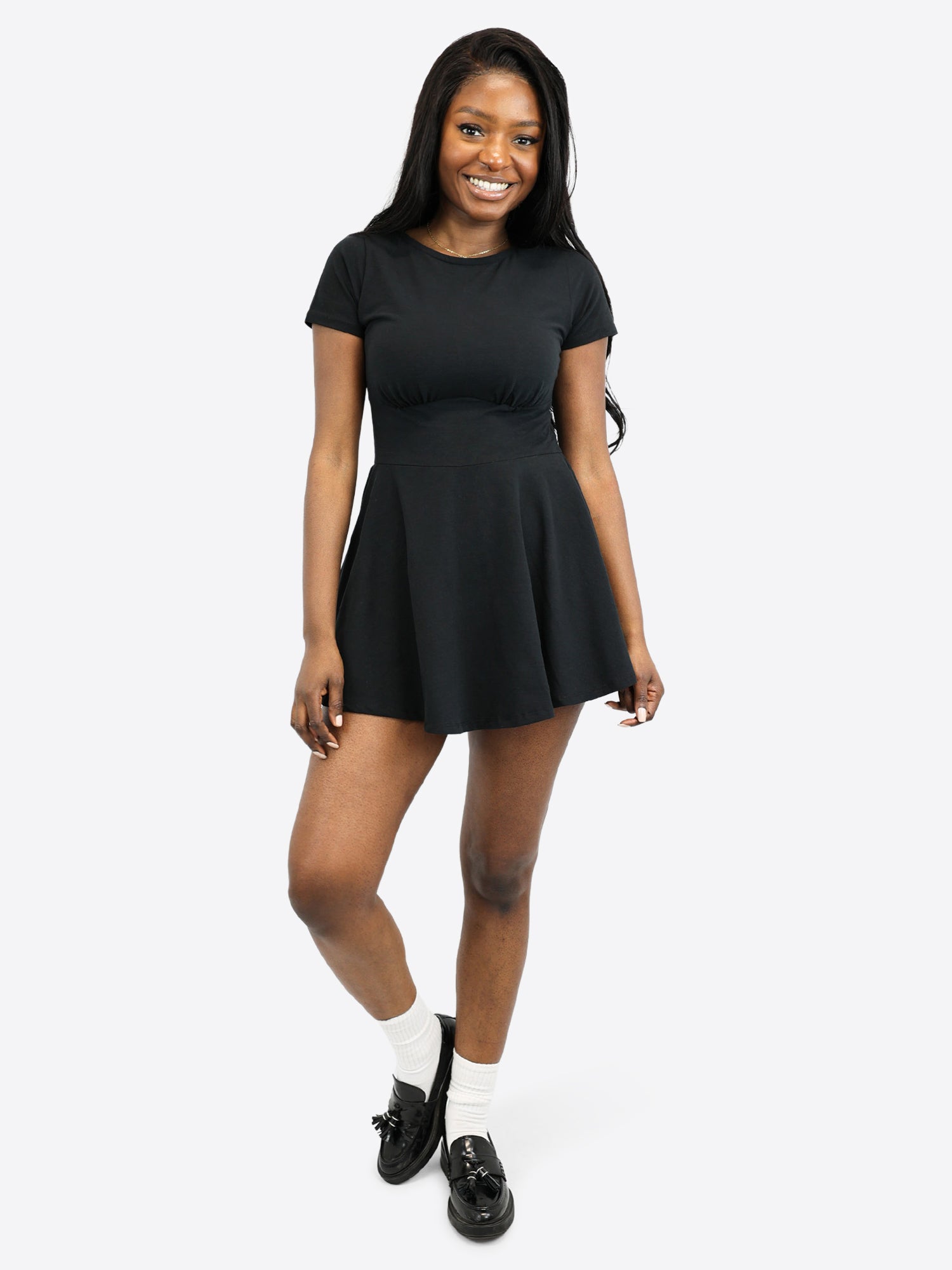 Kurzes Skort Kleid - Schwarz