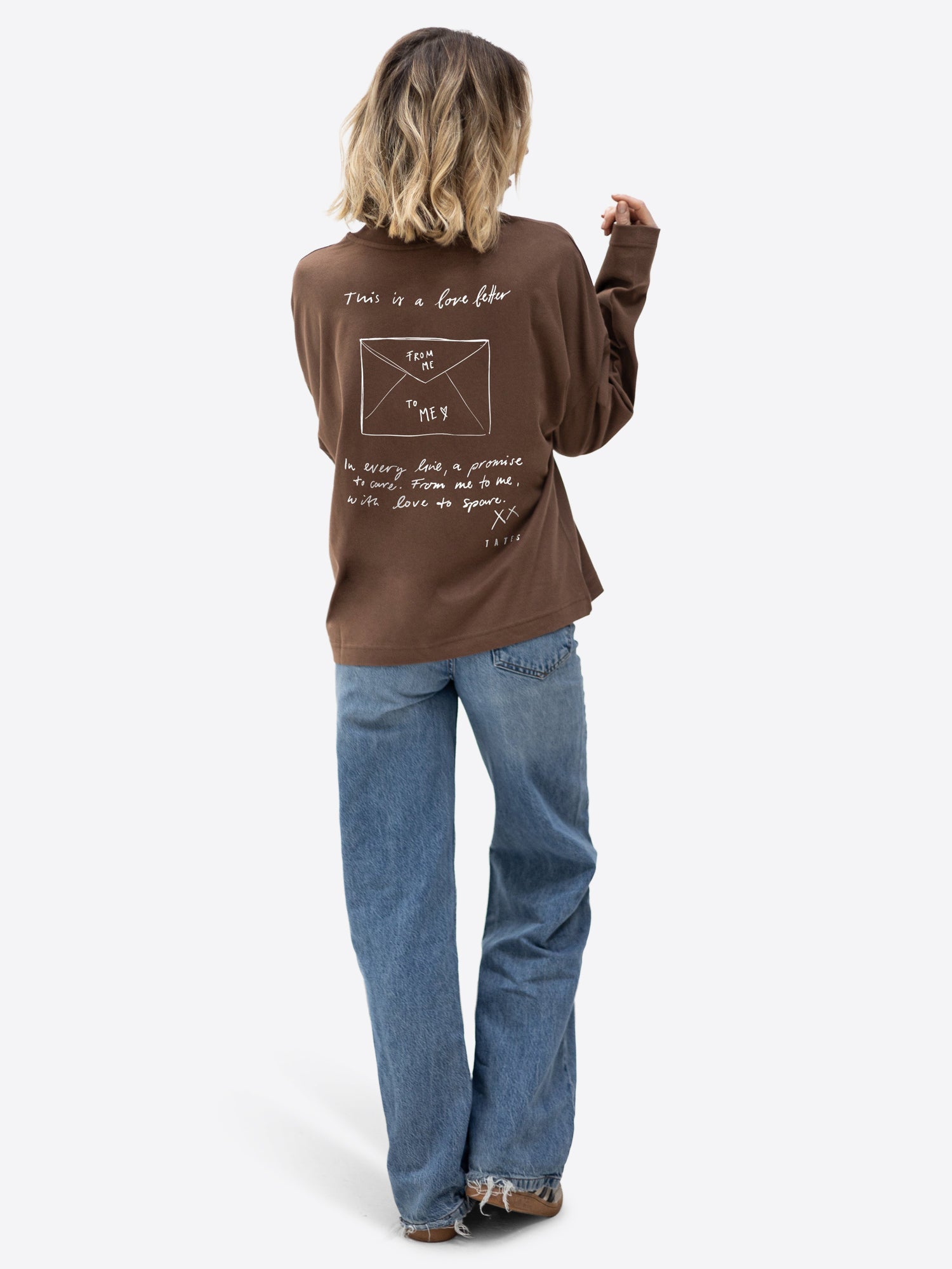 Longsleeve (Oversized) "Love letter" – Chocolate