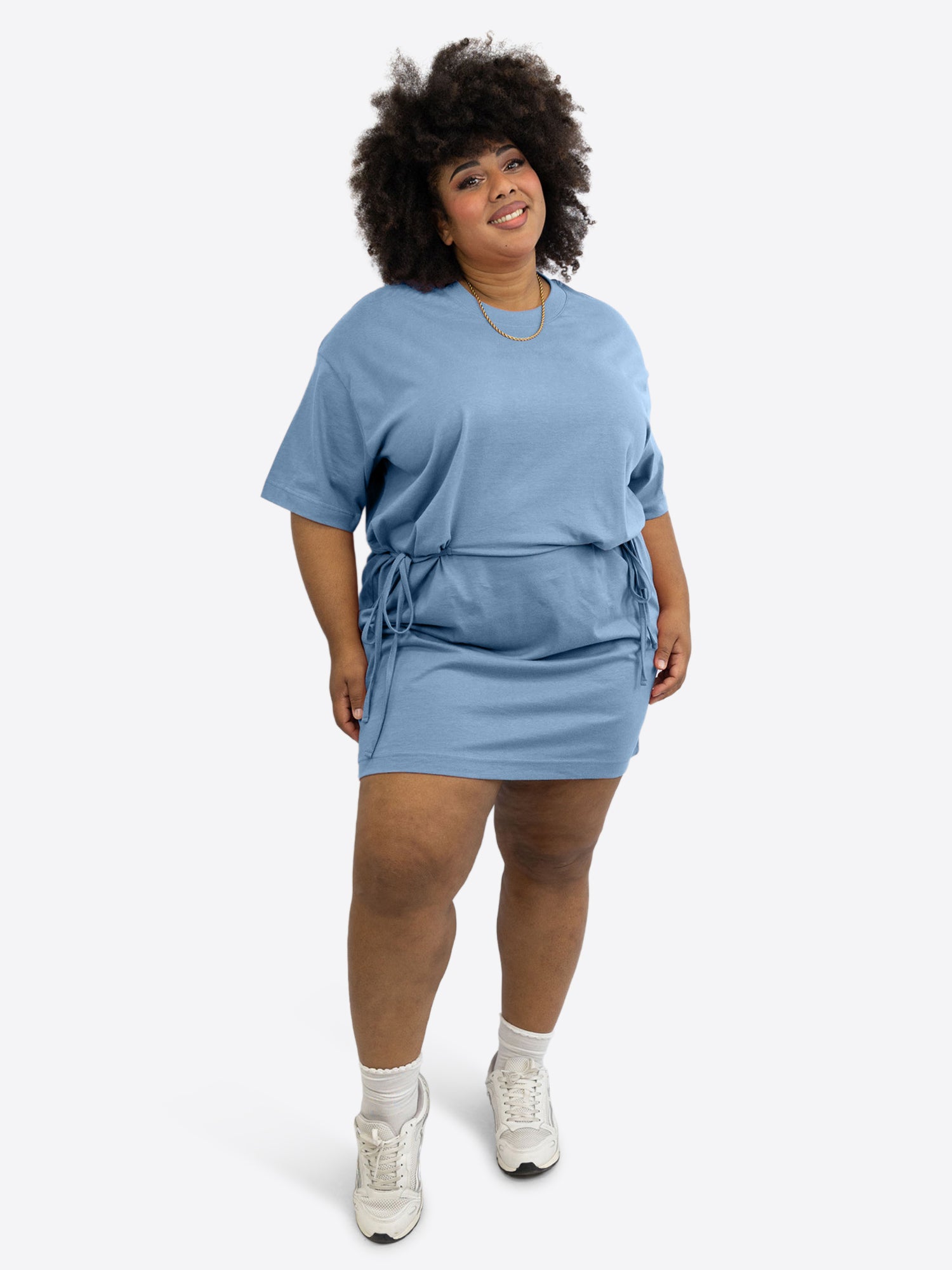 T-Shirt-Kleid mit Schleifen-Bindung – Dusty Blue