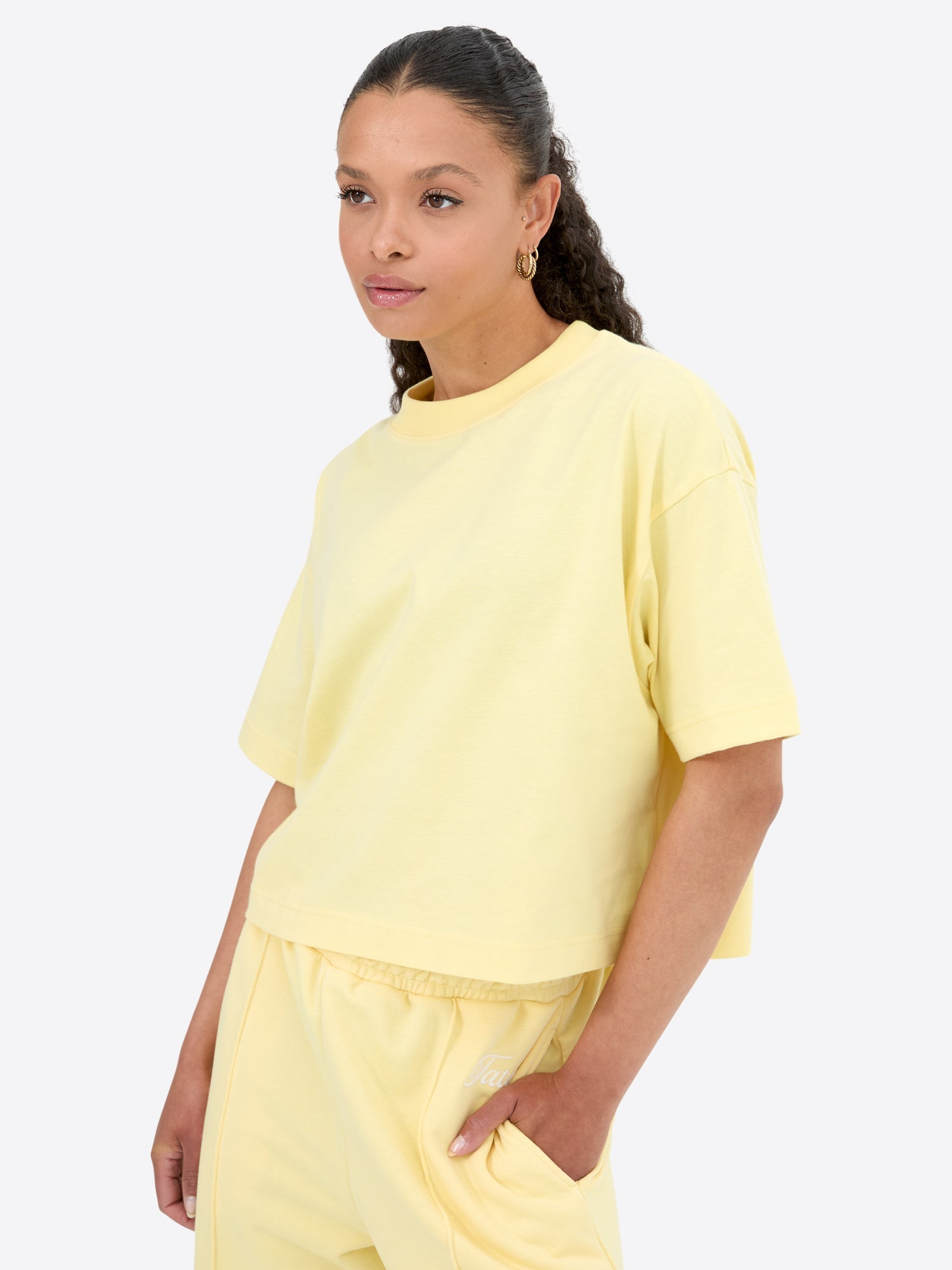 Crop Shirt – Butter Yellow