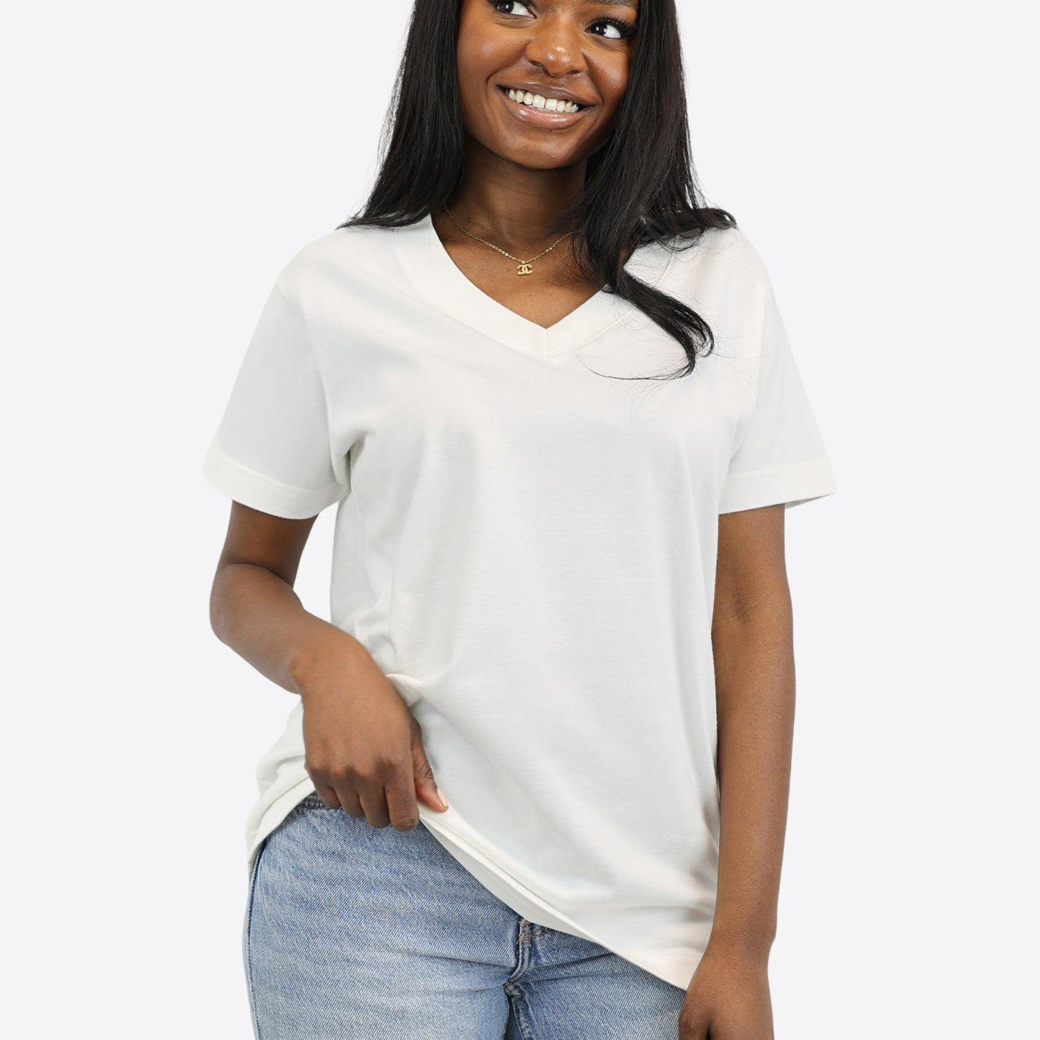 V-Ausschnitt T-Shirt – Off white