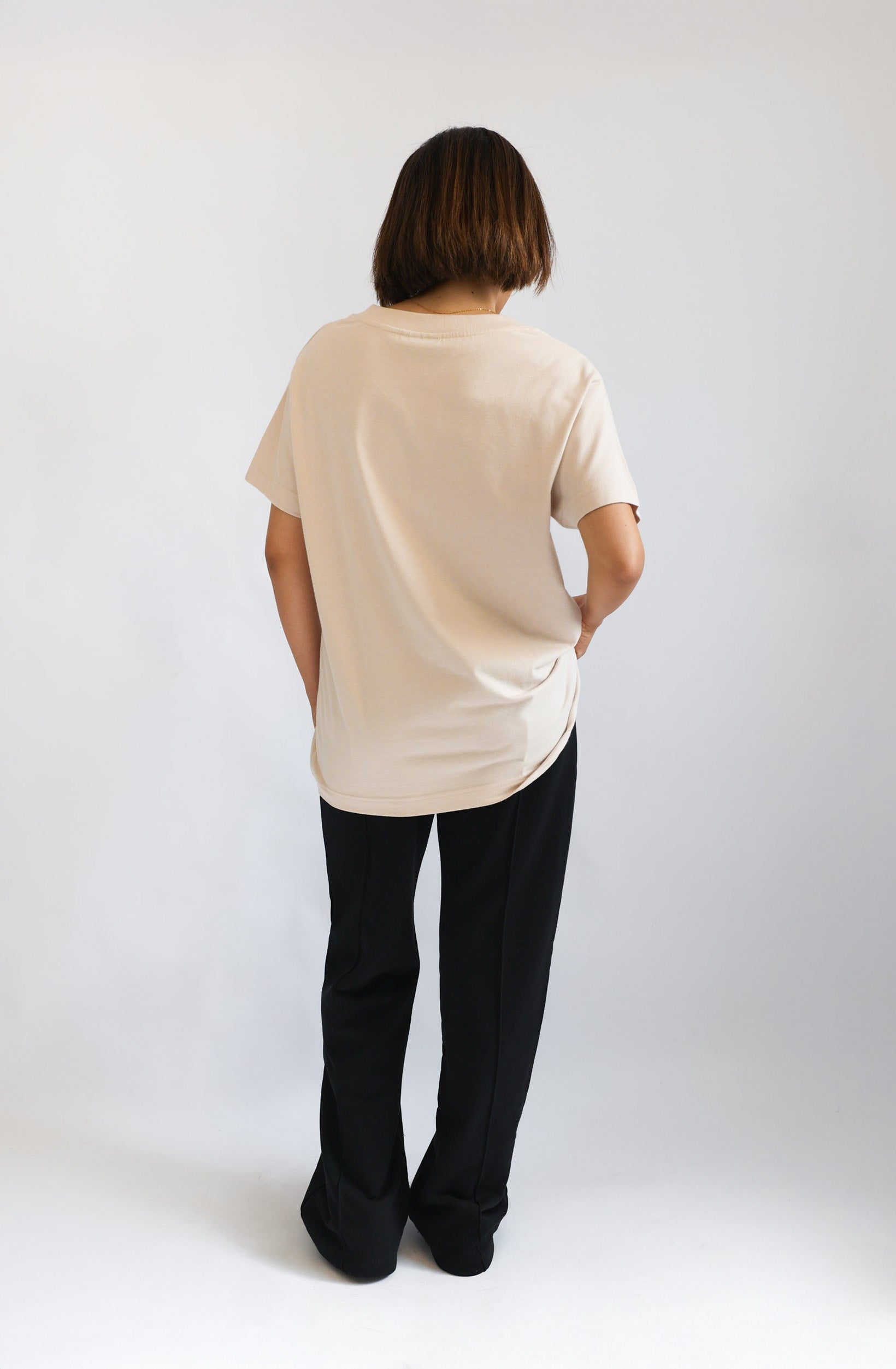 V-Neck T-Shirt – Beige