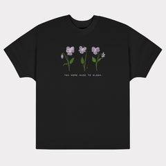 Soft Touch T-Shirt (Oversized) "Birthflower Februar"