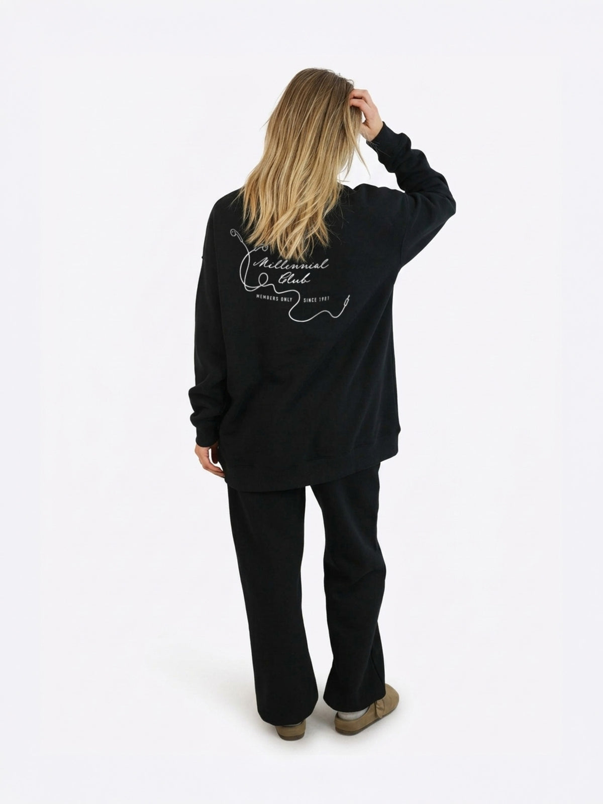 Wide Waistband Sweater "Millennial Club" – Schwarz